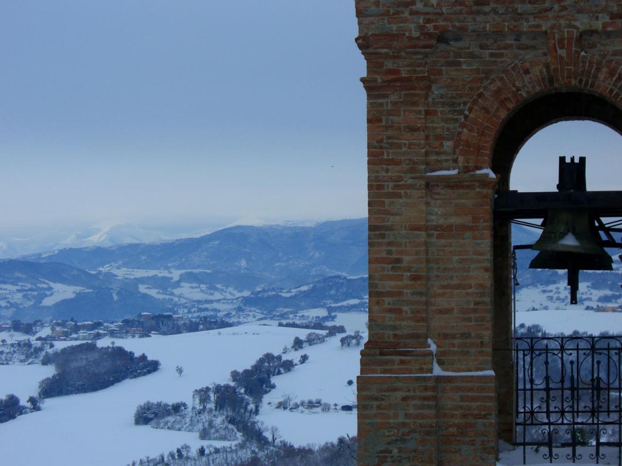 Agriturismo Pozzuolo Serrungarina Екстер'єр фото