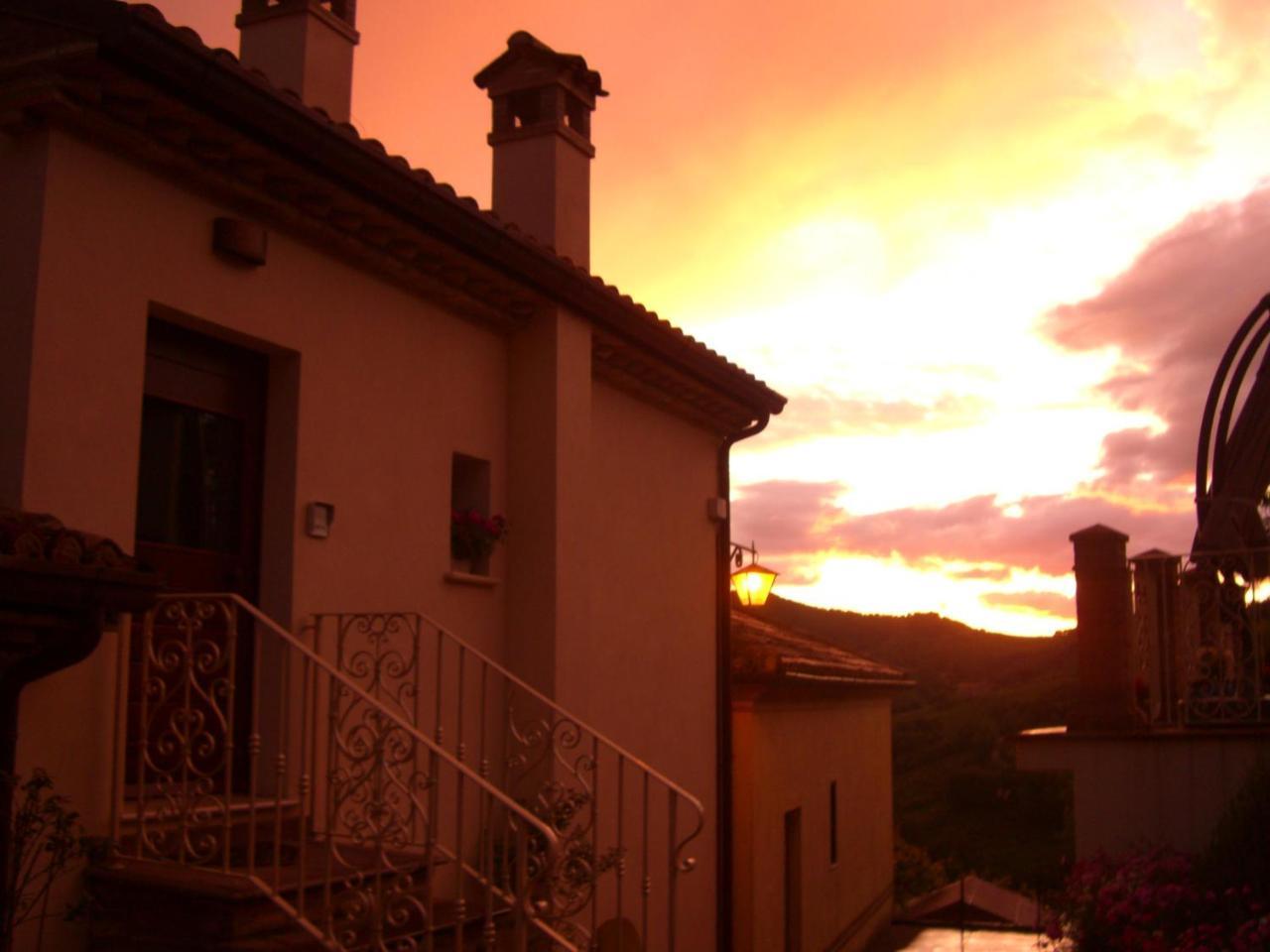 Agriturismo Pozzuolo Serrungarina Екстер'єр фото