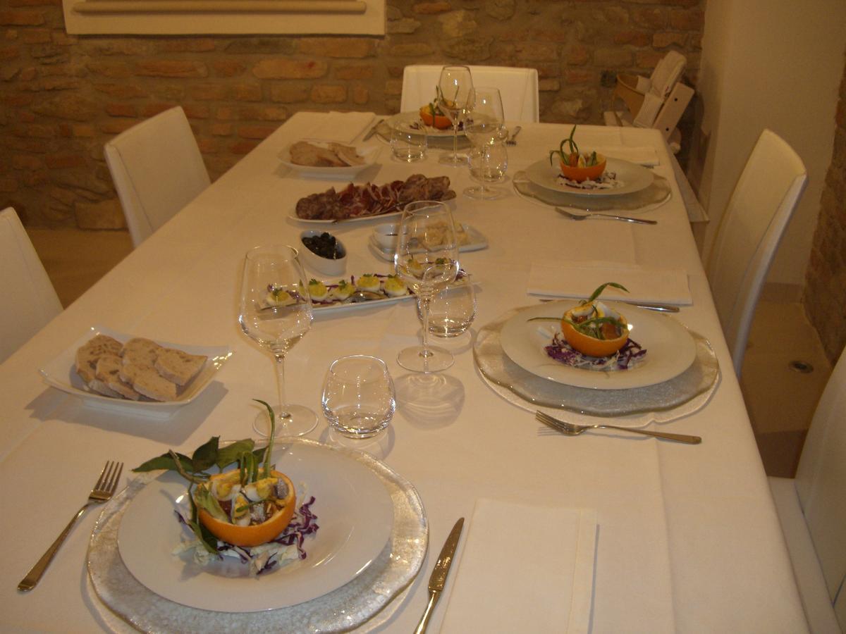 Agriturismo Pozzuolo Serrungarina Екстер'єр фото