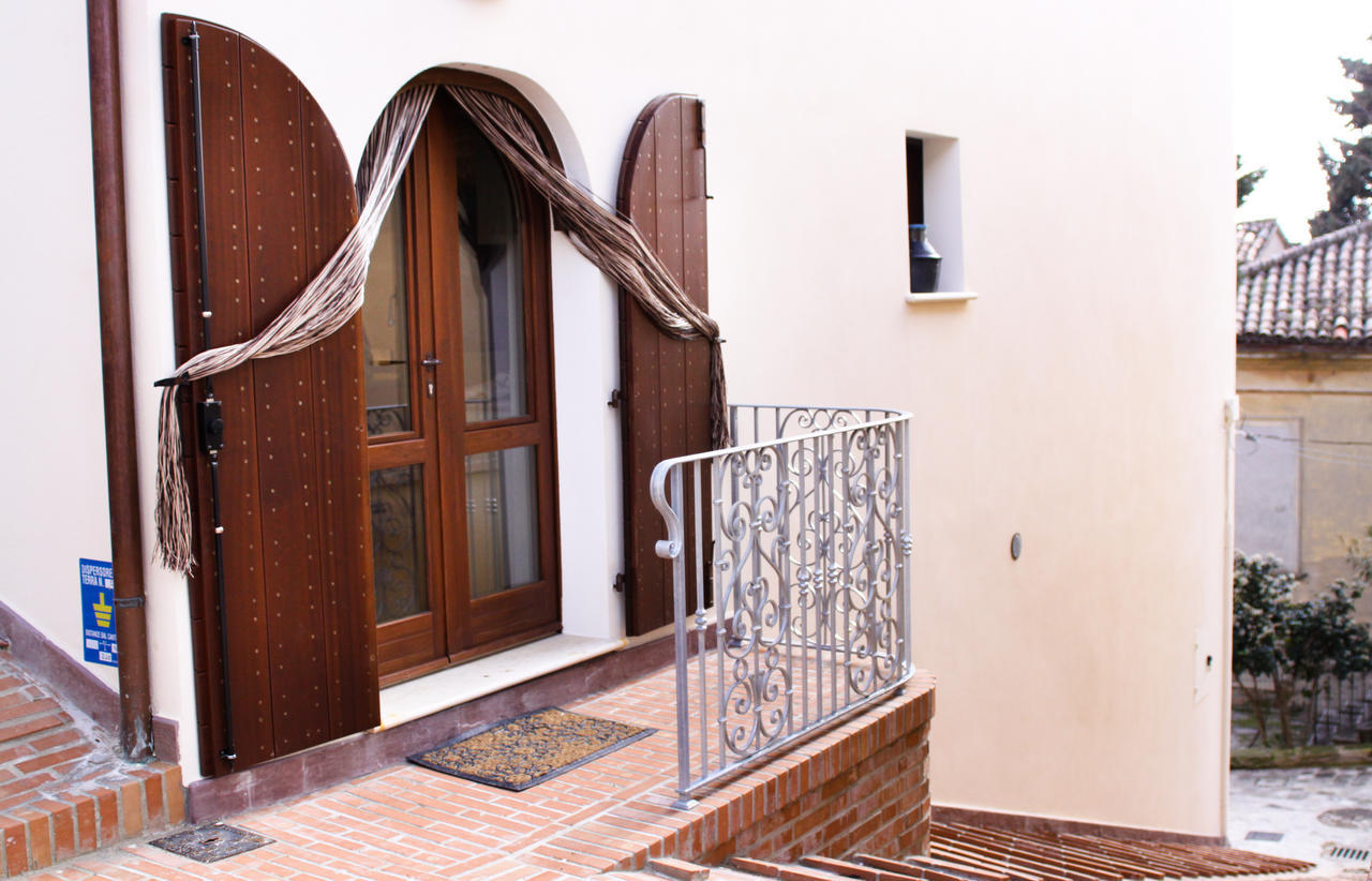 Agriturismo Pozzuolo Serrungarina Екстер'єр фото